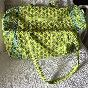 Large Vera Bradley Duffel. Great condition